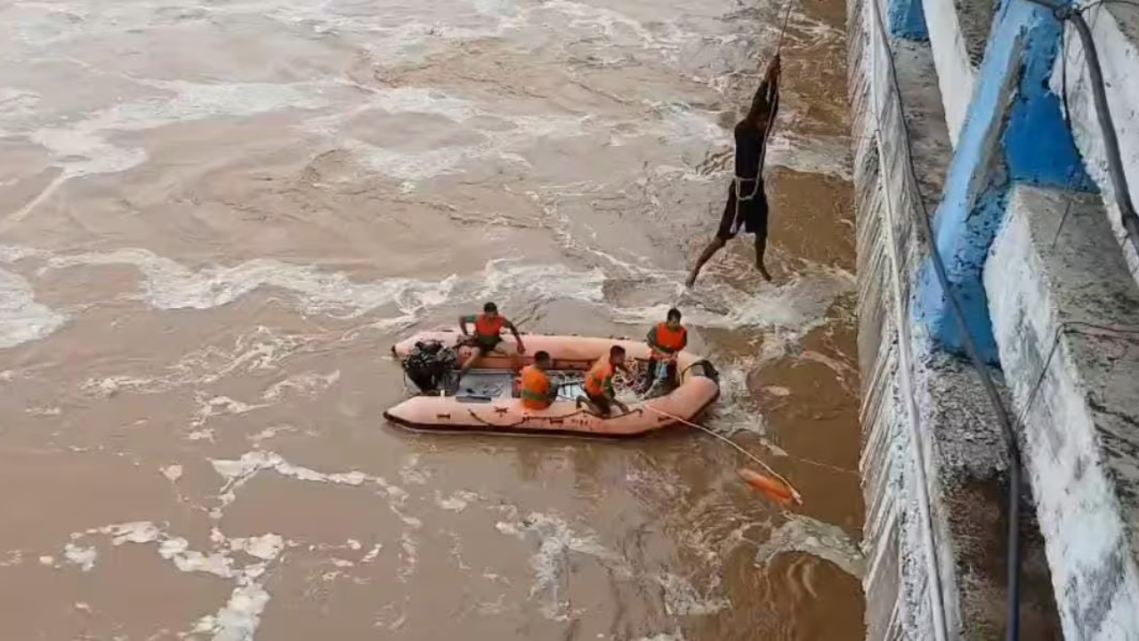 बाढ़