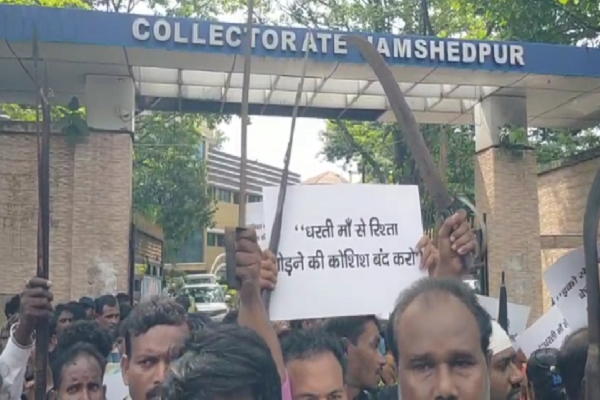 विस्थापन