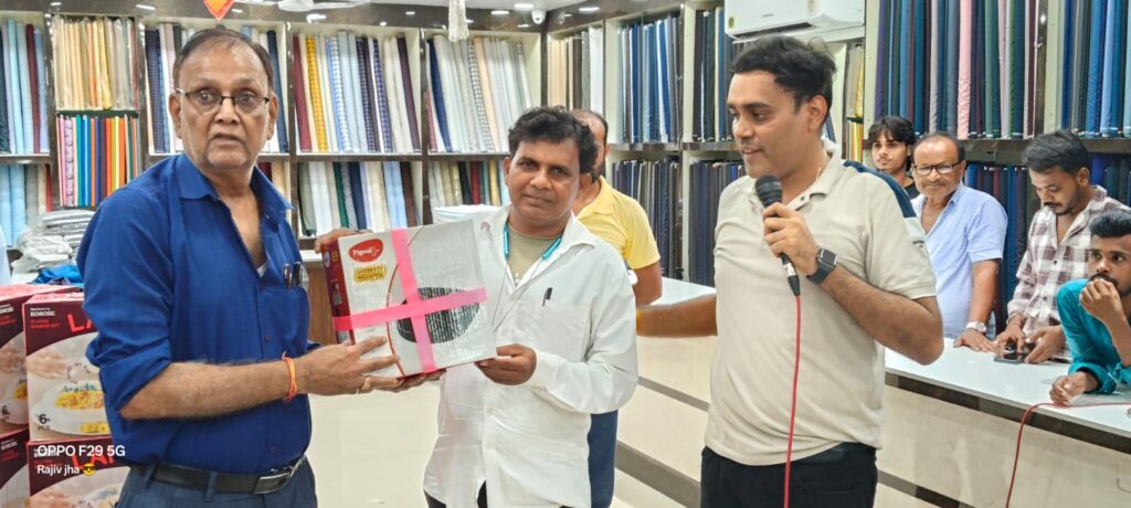 जीएसटी दर घटने से महंगे रेडीमेड वेस्त्रों के दाम में आई है भारी गिरावट : दिलीप जटिया…