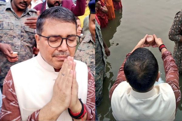 उगते सूर्य को डीसी अजय नाथ झा ने दिया अर्घ्य, खुशहाली की कामना की डीसी