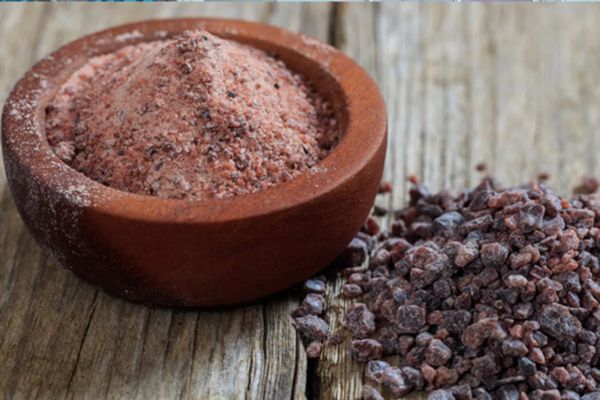 काला नमक : सेहत का खजाना, वजन घटाने और पाचन सुधार में कारगर नमक