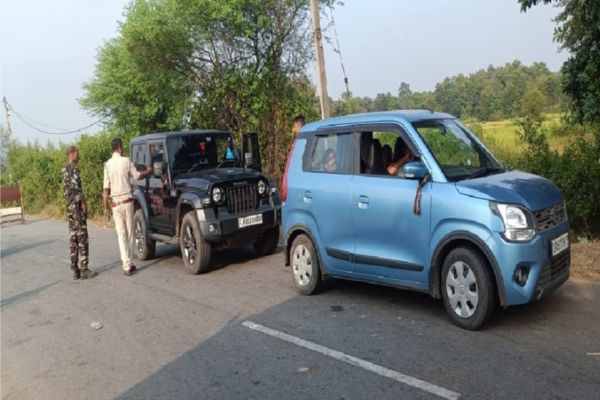 घाटशिला उपचुनाव : अंतर्राज्यीय सीमाओं पर अवैध शराब और नकदी की रोकथाम के लिए सख्त निगरानी शुरू घाटशिला
