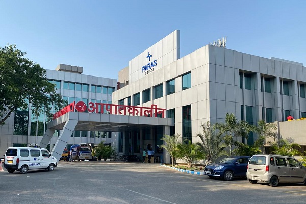 सैन्यकर्मी अब पारस अस्पताल में भी करा सकेंगे इलाज, हुआ एमओयू सैन्यकर्मी
