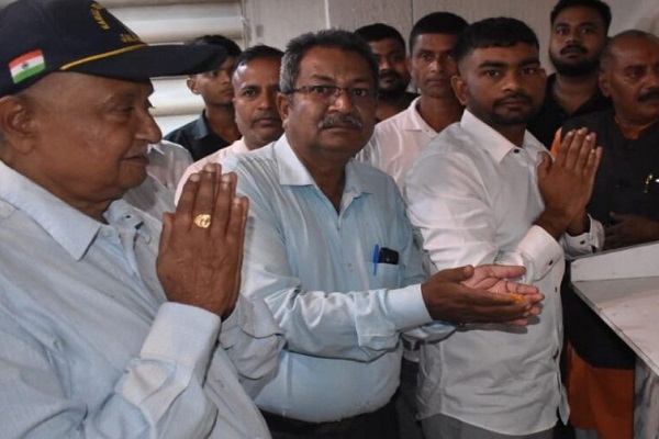 देश के विकास व एकता के लिए सरदार पटेल के आदर्शों से युवा लें प्रेरणा : जयराम महतो जयराम महतो