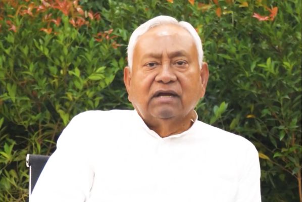 बिहार चुनाव : रुझानों में नीतीश कुमार की मजबूत वापसी, जेडीयू 79 से अधिक सीटों पर आगे नीतीश