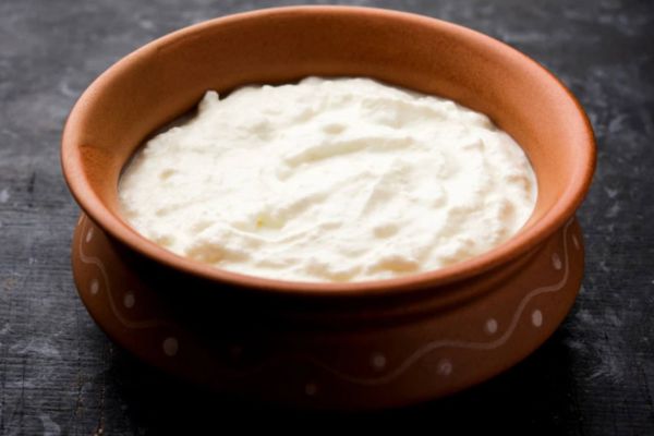 सर्दियों में गाढ़ा और स्वादिष्ट दही बनाने के आसान टिप्स सर्दियों