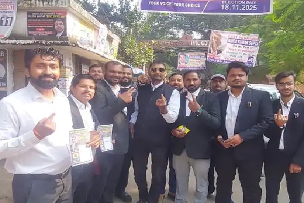 पटना सिविल कोर्ट में बार एसोसिएशन चुनाव, 11 पदों के लिए मतदान जारी एसोसिएशन