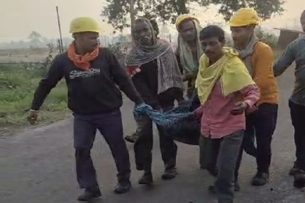 बोगियों से कोयला अनलोड करते वक्त हुआ हादसा, एक जख्मी, रिम्स रेफर केटीपीएस