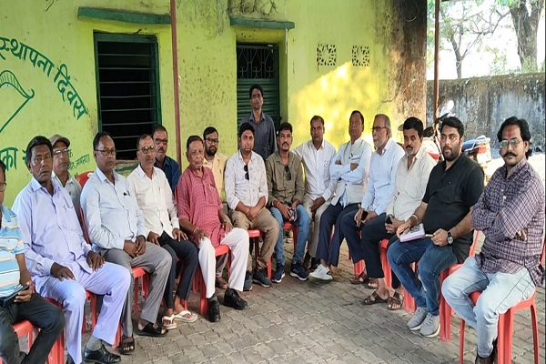 जामताड़ा में प्रजापति समाज ने उठाई आवाज, कहा- सरकार जल्द बनाए माटी कला बोर्ड जगन्नाथ-पंडित