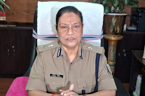 तदाशा मिश्रा बनी झारखंड की पहली महिला DGP, ग्रहण किया पदभार, क्या बोलीं… देखें तदाशा मिश्रा