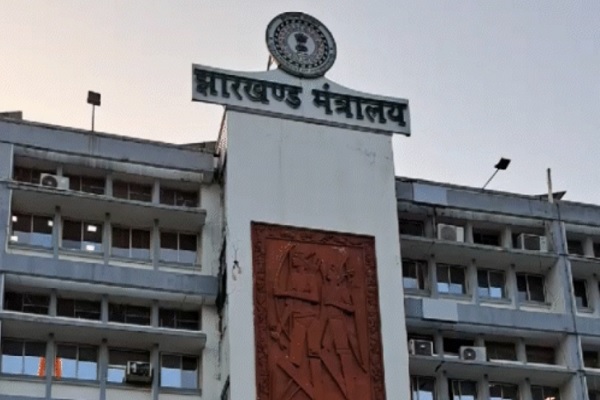 हेमंत कैबिनेट की बैठक में कई अहम फैसले : सिंचाई, सड़क, आवास और खेल क्षेत्र को मिली बड़ी सौगात हेमंत