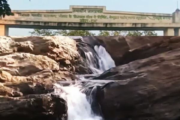 तमासिन जलप्रपात में बढ़ी रौनक : ‘मिल्क फॉल’ अब फिर सैलानियों से होगा गुलजार तमासिन
