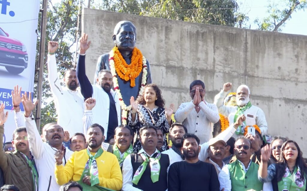 सीएम 