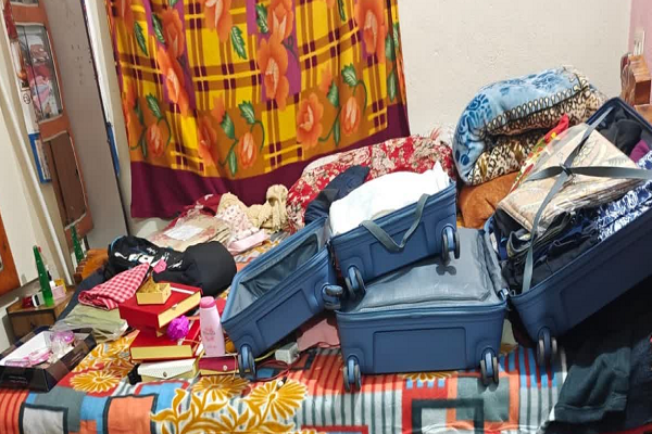 पाकुड़ में चोरों का आतंक, रेलवे कैंपस के सरकारी क्वार्टर को बनाया निशाना रेलवे