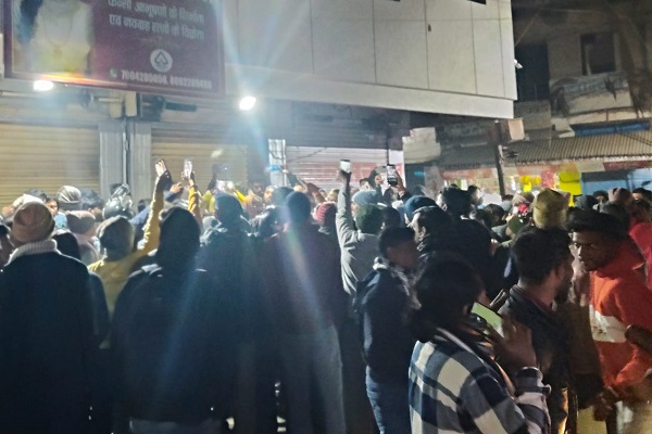 BREAKING : जामताड़ा के बालाजी ज्वेलर्स में लूट, दुकानदार को मा’री गोली बालाजी