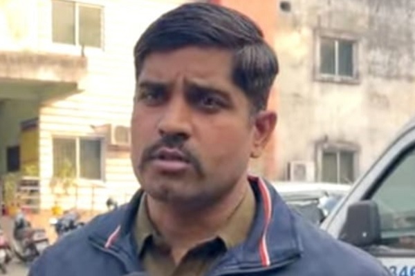 साइबर ठगों का कारनामा : पुलिसकर्मी के खाते से उड़ा दिये एक लाख से अधिक रुपये साइबर