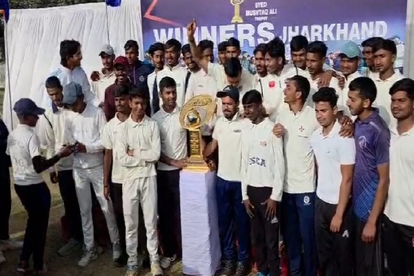 हजारीबाग में सैयद मुश्ताक अली ट्रॉफी का भव्य स्वागत सैयद