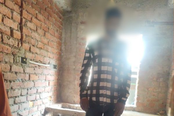 पत्नी को मौ’त के घाट उतारने वाले पति की फंदे पर लटकी मिली ला’श पत्नी