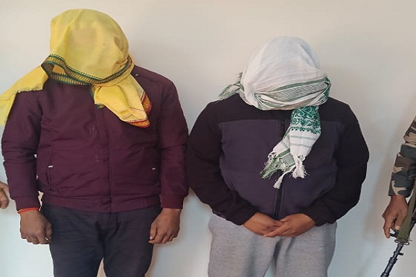 नशा के कारोबार पर पुलिस की तीखी चोट, 1.114 किलो अफीम के साथ दो तस्कर गिरफ्तार अफीम तस्करी