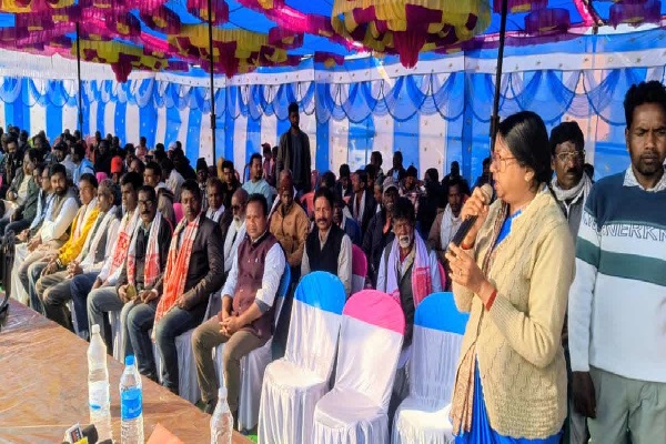 सोमा मुंडा ह’त्याकांड : आदिवासी नेताओं ने दी चेतावनी, 16 जनवरी तक आरोपियों की गिरफ्तारी नहीं हुई तो… सोमा
