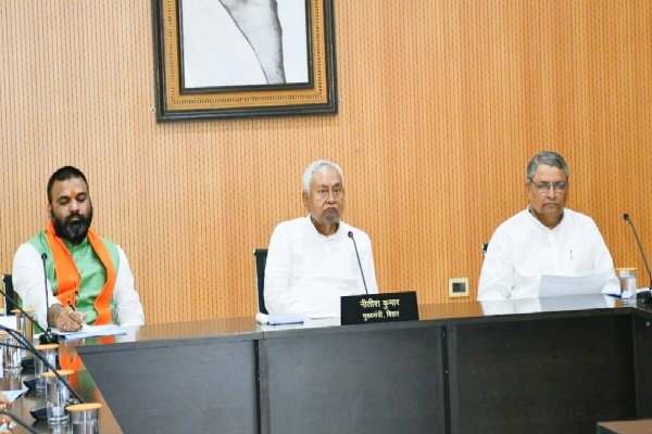 नीतीश कैबिनेट की बैठक में 41 एजेंडों पर मुहर नीतीश
