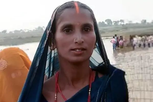 दो सड़क हादसों से दहला कोडरमा, महिला की मौत, युवक जख्मी सड़क