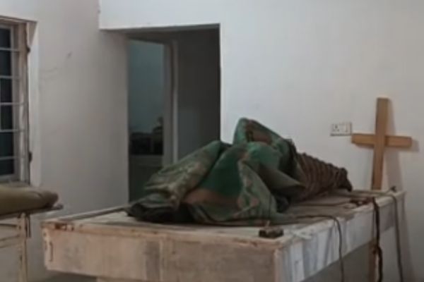 गुमला में 60 वर्षीय व्यक्ति की पीट-पीटकर हत्या, आरोपी फरार गुमला