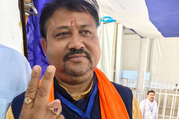 रांची वार्ड 20 : सुनील कुमार यादव ‘मामा’ की शानदार जीत, लगातार चौथी बार गाड़ा झंडा जीत