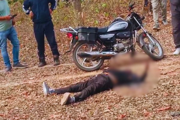 डुमरी में पूर्व जिला परिषद अध्यक्ष का मिला अधजला श’व, इलाके में सनसनी डुमरी