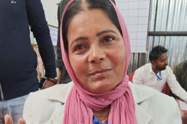 रांची वार्ड 49 : जमीला खातून ने 2000 वोटों से मारी बाजी जमीला