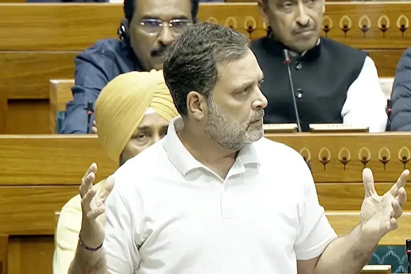 लोकसभा में राहुल गांधी का सरकार पर हमला, अमेरिका-भारत ट्रेड डील पर सवाल गांधी