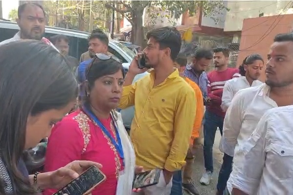 रांची नगर निकाय चुनाव : वार्ड 25 के नतीजे पर लगी रोक, हंगामा… देखें वीडियो रांची