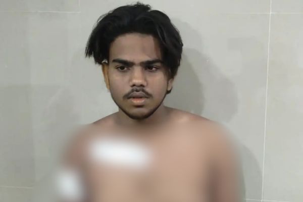 पानी फेंकने के विवाद में युवक पर चाकू से हमला, अस्पताल में भर्ती पानी
