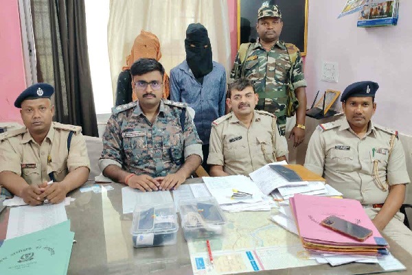 झारखंड से हरियाणा जा रही अफीम की खेप पकड़ी, पलामू पुलिस ने दो तस्कर दबोचे पलामू पुलिस