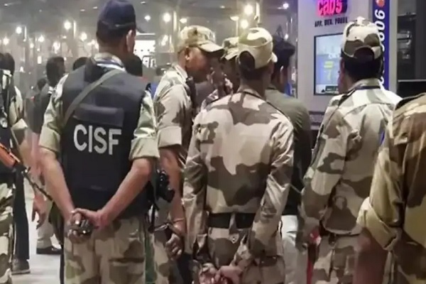 कोयलांचल में भ्रष्टाचार पर CISF की तीखी चोट, 9 अधिकारी और जवानों का तबादला CISF