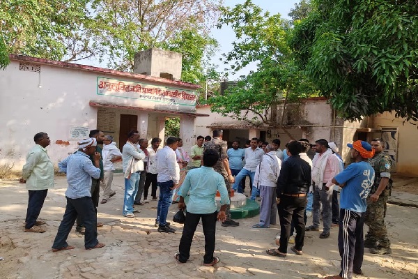 चतरा में अनुसूचित जाति आवासीय बालिका विद्यालय की 14 वर्षीय छात्रा प्रेग्नेंट, प्रधानाध्यापक गिरफ्तार गर्भवती