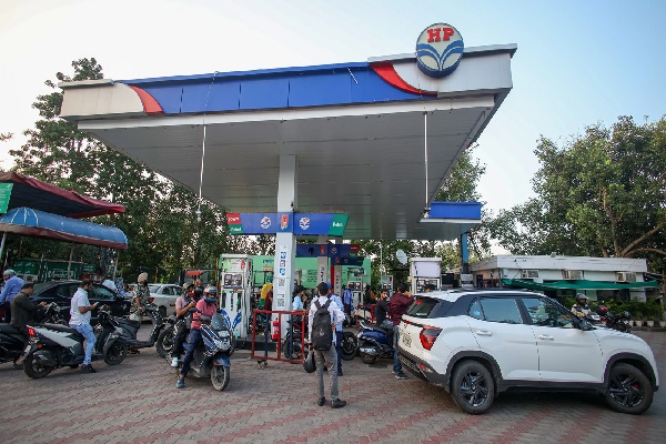 झारखंड में पेट्रोल-डीजल पर सख्ती, जमाखोरी रोकने के लिए पंपों पर कड़ी निगरानी पेट्रोल-डीजल