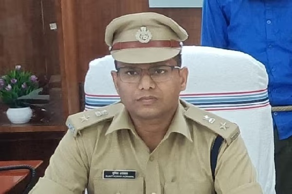 मैट्रिक छात्र की कथित अवैध हिरासत मामला : चतरा एसपी सुमित अग्रवाल झारखंड हाईकोर्ट में सशरीर पेश सुमित अग्रवाल