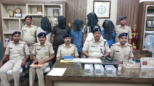 40 हजार की सुपारी देकर कराई गई महिला की ह’त्या, बोरे में बंद मिला था श’व; 5 गिरफ्तार