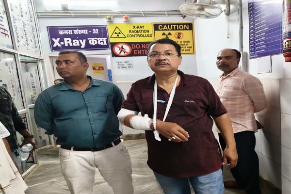 पूर्व विधायक के निजी सहायक पर तलवार से ह’मला, अस्पताल में इलाज जारी विजय