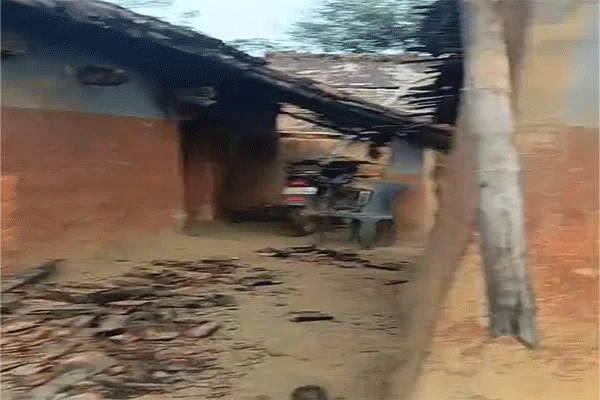 चांडिल में हाथी ने उजाड़े कई घर, पांच परिवारों का किया भारी नुकसान चांडिल