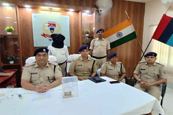 2 घंटे में खुला 100 साल पुरानी अष्टधातु प्रतिमा चोरी का राज, आरोपी गिरफ्तार