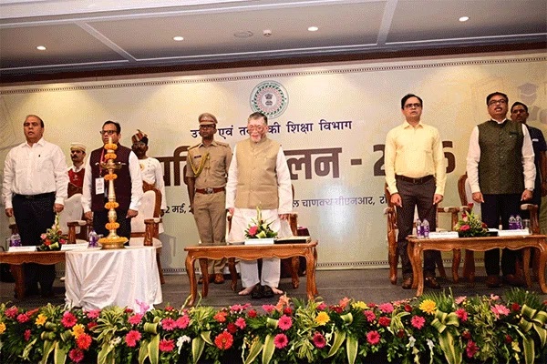 “सिर्फ बैठकें नहीं, परिणाम चाहिए”, कुलपति सम्मेलन में बोले राज्यपाल