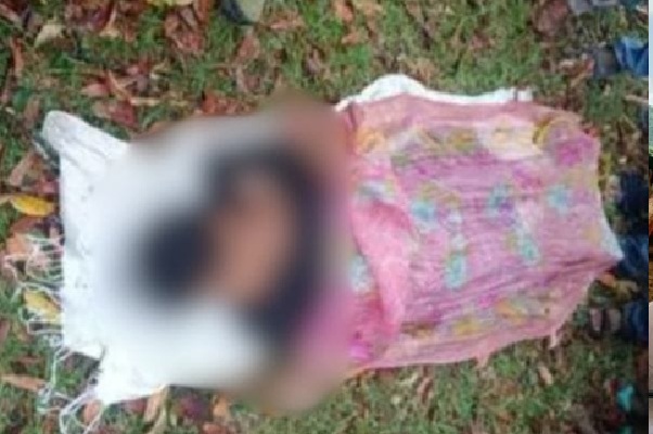 वार्ड पार्षद की बेटी का पेड़ से लटका मिला शव, शौच के लिए निकली थी घर से