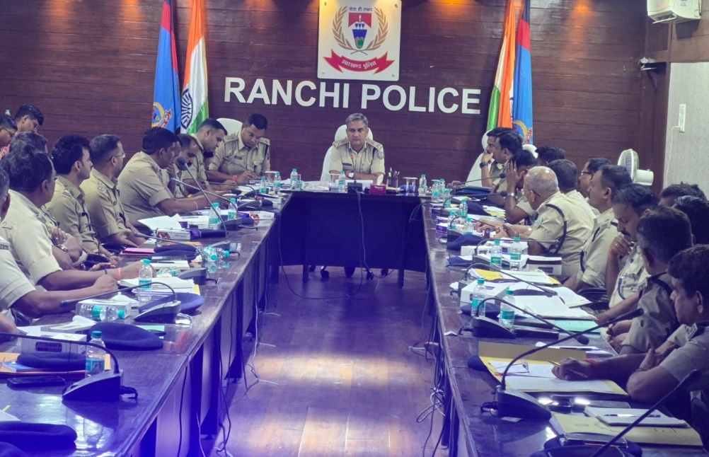एडीजी की दो टूक- नशा तस्करों, भू-माफियाओं और गैंगस्टरों को किसी भी हाल में नहीं बख्शें