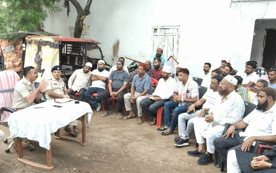 जाम मुक्त रांची के लिए ट्रैफिक एसपी की पहल, 250 से अधिक दुकानदारों के साथ की अहम बैठक