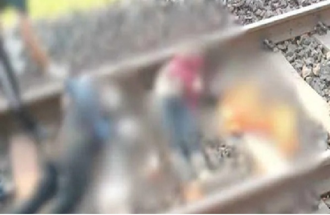 बोकारो में रेलवे ट्रैक पर मिले तीन युवकों के शव, इलाके में सनसनी