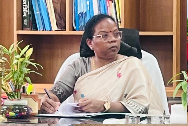 मनरेगा कर्मियों को गढ़वा प्रशासन की चेतावनी, 3 दिन में काम पर लौटें वरना होगी कार्रवाई
