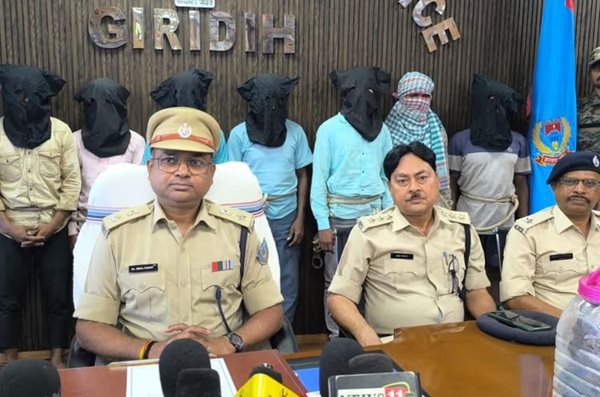जमीन विवाद और जादू-टोना के शक में दंपती की ह’त्या, गिरिडीह पुलिस ने 7 आरोपियों को दबोचा