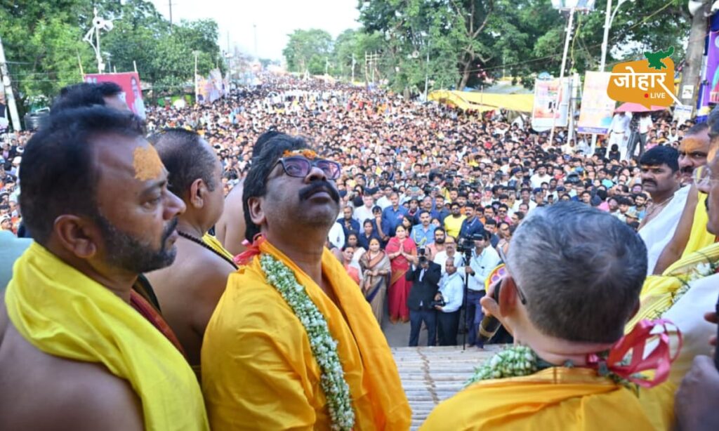‘जय-जय जगन्नाथ’ के जयकारों से गूंजा रांची, सीएम हेमन्त सोरेन ने खींची रथ की रस्सी Hemant Soren